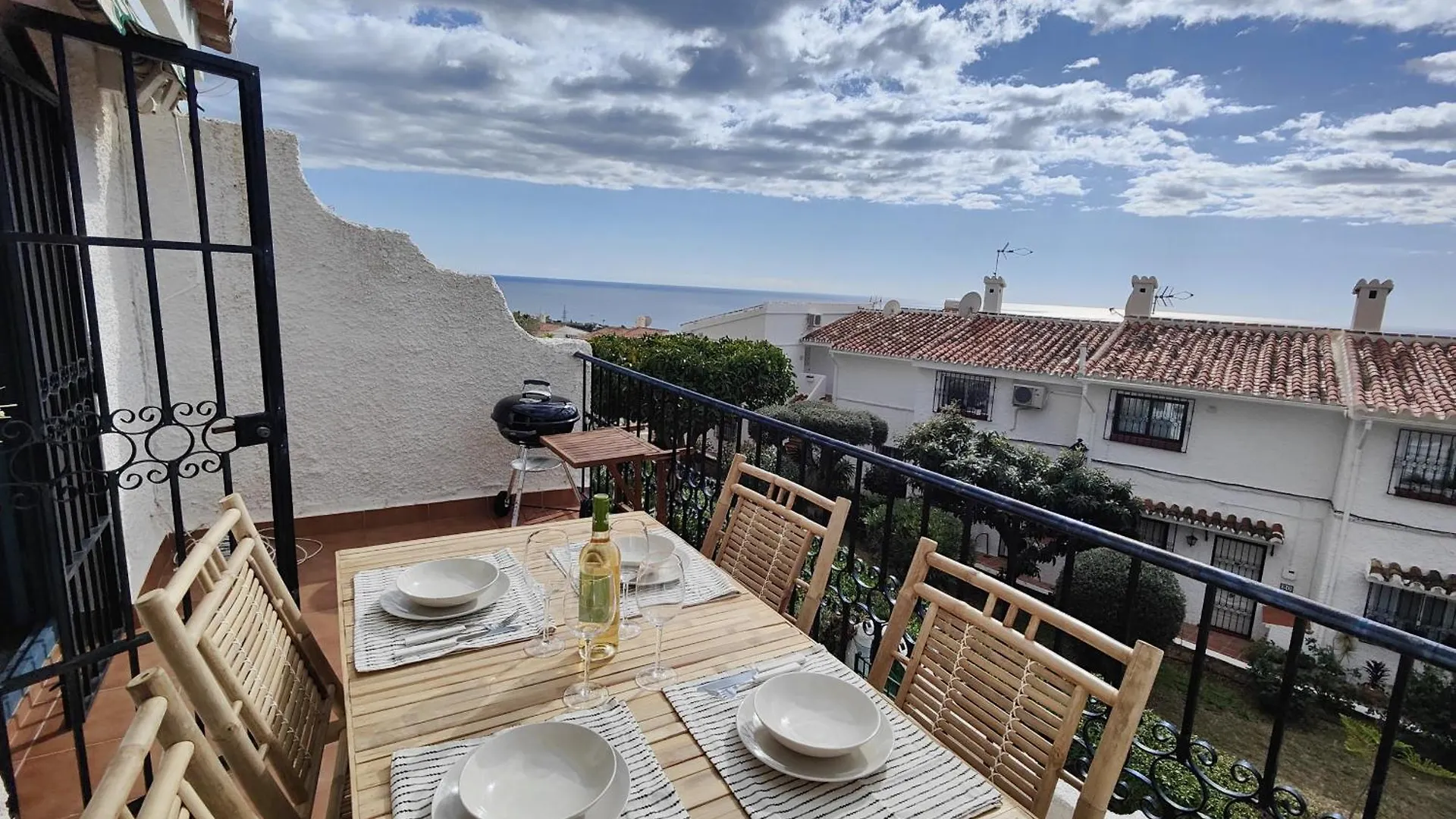 Ap410 Azure House Villa Nerja Feriehus
